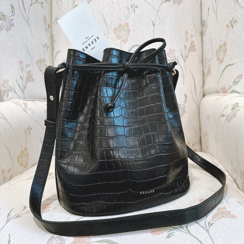 NEW Sézane Farrow Black Crocodile Bucket Bag, unused!